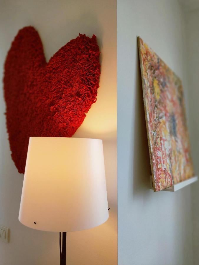 La Casa Del Cuore - Luxury Apartment Olgiate Comasco Exteriör bild