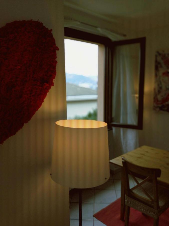 La Casa Del Cuore - Luxury Apartment Olgiate Comasco Exteriör bild