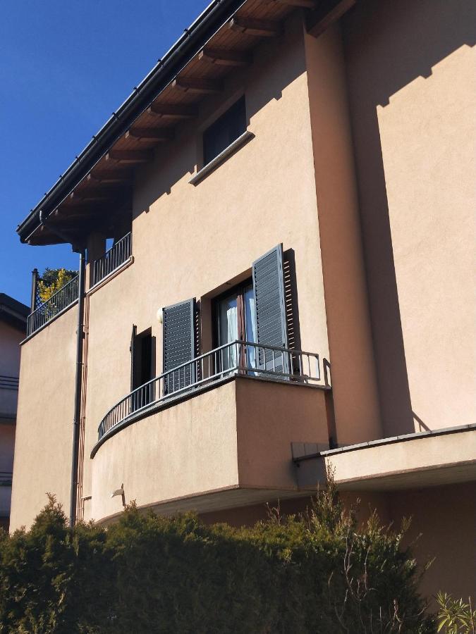 La Casa Del Cuore - Luxury Apartment Olgiate Comasco Exteriör bild